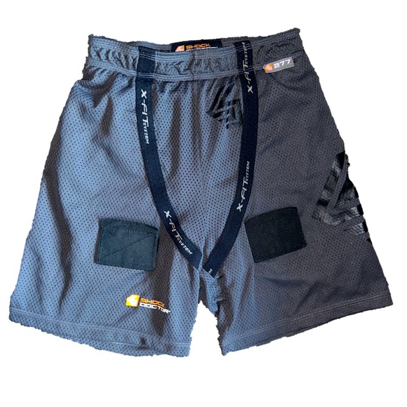 SHOCK DOCTOR LOOSE SHORT W/ BIOFLEX CUP - YOUTH Medium ⭐️ - Picture 1 of 8